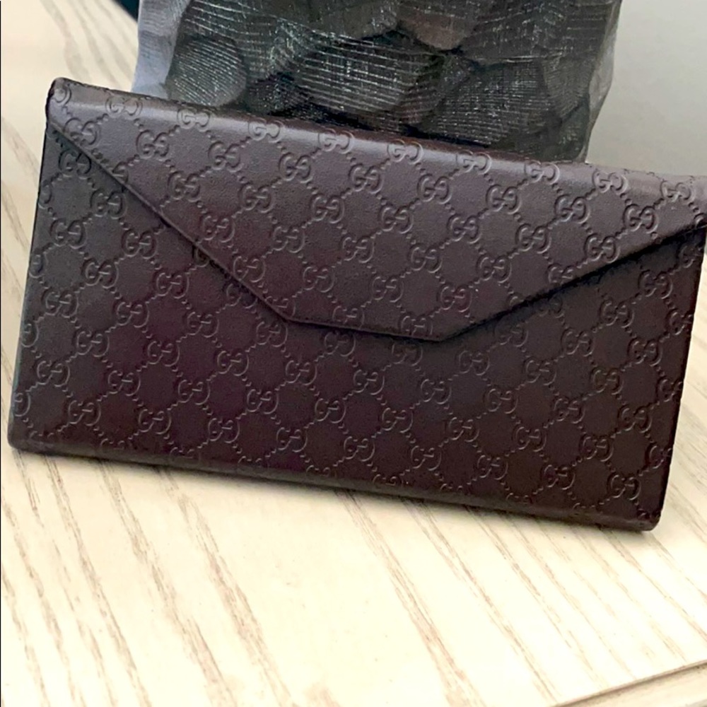 SOLD Gucci sunglasses case